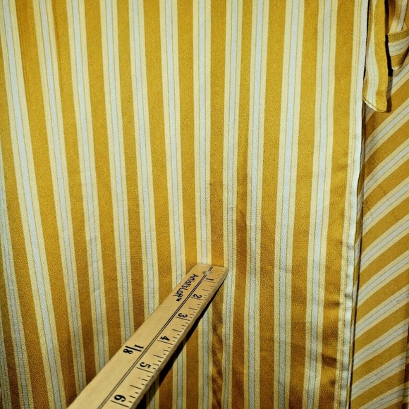 Vince Camuto Faux Wrap Dress Satin Striped Sleeveless Midi Flowy - Picture 3 of 8